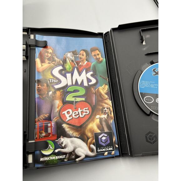 Sims 2: Pets (Nintendo GameCube, 2006) Complete In Box Tested - Picture 4 of 8